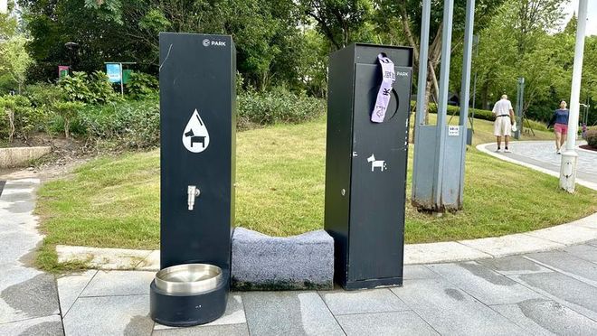 规施行一周上海升级版游园带来哪些“乐与痛”?新葡京娱乐场app事关搭帐篷、带宠物……新(图3) 规施行一周上海升级版游园带来哪些“乐与痛”?新葡京娱乐场app事关搭帐篷、带宠物……新(图3)